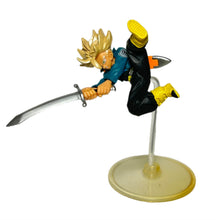 Cargar imagen en el visor de la galería, Dragon Ball Z - Trunks SSJ - Trading Figure - HG 11 - Cuchiwaii
