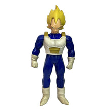 Cargar imagen en el visor de la galería, Dragon Ball Z - Vegeta SSJ - Action Figure (Vol.7) - Cuchiwaii
