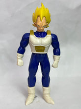 Cargar imagen en el visor de la galería, Dragon Ball Z - Vegeta SSJ - Action Figure (Vol.7) - Cuchiwaii
