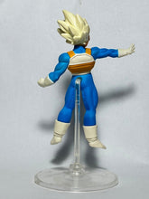 Cargar imagen en el visor de la galería, Dragon Ball Z - Vegeta SSJ - Trading Figure - HG - Cuchiwaii
