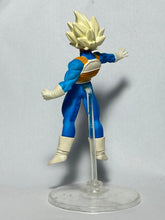 Cargar imagen en el visor de la galería, Dragon Ball Z - Vegeta SSJ - Trading Figure - HG - Cuchiwaii
