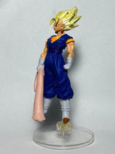 Cargar imagen en el visor de la galería, Dragon Ball Z - Vegito SSJ - Trading Figure - HG 8 - Cuchiwaii
