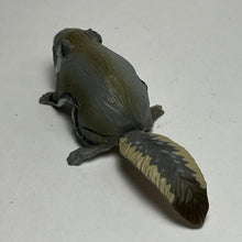 Load image into Gallery viewer, Ezo flying squirrel - Trading Figure - Miniature (150) - Cuchiwaii
