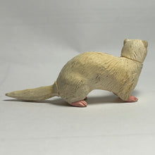 Cargar imagen en el visor de la galería, Ferret - Trading Figure - Miniature - 012 P07-B - Cuchiwaii
