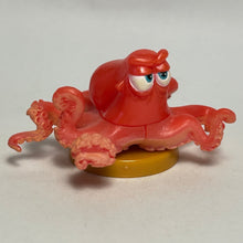 Load image into Gallery viewer, Finding Dory - Hank - Trading Figure - Choco Egg (40) - Cuchiwaii
