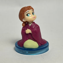 Load image into Gallery viewer, Frozen 2 - Anna - Trading Figure - Choco Egg (S1) - Cuchiwaii
