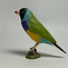 Cargar imagen en el visor de la galería, Gouldian Finch - Trading Figure - Miniature - 043 P22-B - Cuchiwaii
