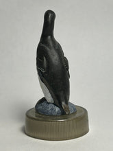 Load image into Gallery viewer, Great Auk - Trading Figure - Miniature - Cuchiwaii
