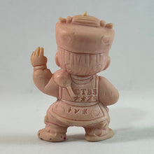 Cargar imagen en el visor de la galería, Hello Dracula - Dragonfly - Keshi - Eraser Figure - Cuchiwaii
