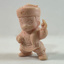 Cargar imagen en el visor de la galería, Hello Dracula - Dragonfly - Keshi - Eraser Figure - Cuchiwaii
