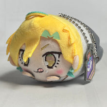 Cargar imagen en el visor de la galería, Hypnosis Mic -Division Rap Battle - Izanami Hifumi - Mochi Kororin - Plush Strap - Cuchiwaii
