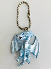 Cargar imagen en el visor de la galería, Yu-Gi-Oh! Duel Monsters - Blue Eyes White Dragon - Full Color Figure Keychain
