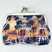 Cargar imagen en el visor de la galería, One Piece - Trafalgar Law - Gamaguchi - Coin Case - Vintage Ver.
