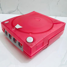 Cargar imagen en el visor de la galería, Sega Dreamcast - Translucent Case / Shell - Brand New (Red)
