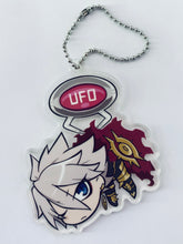 Load image into Gallery viewer, Fate/Apocrypha - Karna - F/A UFO Tsumamare Acrylic Keychain Mascot Vol.1
