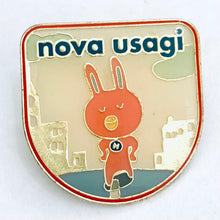 Cargar imagen en el visor de la galería, Nova Usagi Pins Collection
