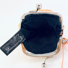 Cargar imagen en el visor de la galería, One Piece - Edward Newgate - Whitebeard Pirates - Gamaguchi - Suede Coin Case
