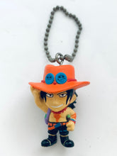 Cargar imagen en el visor de la galería, One Piece - Portgas D. Ace - Keychain - Swing Mascot
