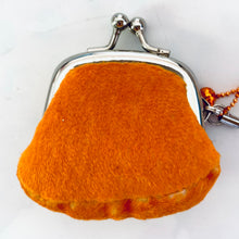 Cargar imagen en el visor de la galería, One Piece - Edward Newgate - Whitebeard Pirates - Gamaguchi - Suede Coin Case
