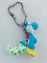 Cargar imagen en el visor de la galería, Yoshi’s Island - Yoshi (Light Blue) - Swing Mascot - Full of Eggs ver.
