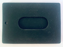 Cargar imagen en el visor de la galería, Radio Cassette Player Pass Case with Reel - Asobi Kakumei 80s Retro Boombox (Black)
