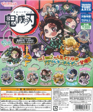 Cargar imagen en el visor de la galería, Kimetsu no Yaiba - Tanjirou &amp; Nezuko - Pita! Defome Demon Slayer Acrylic Keychain 1-2MIX
