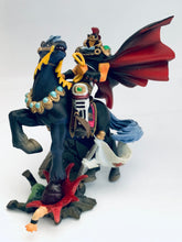 Load image into Gallery viewer, Hokuto no Ken - Trample! Fist King and Black King - Violence Vignette - Trading Figure
