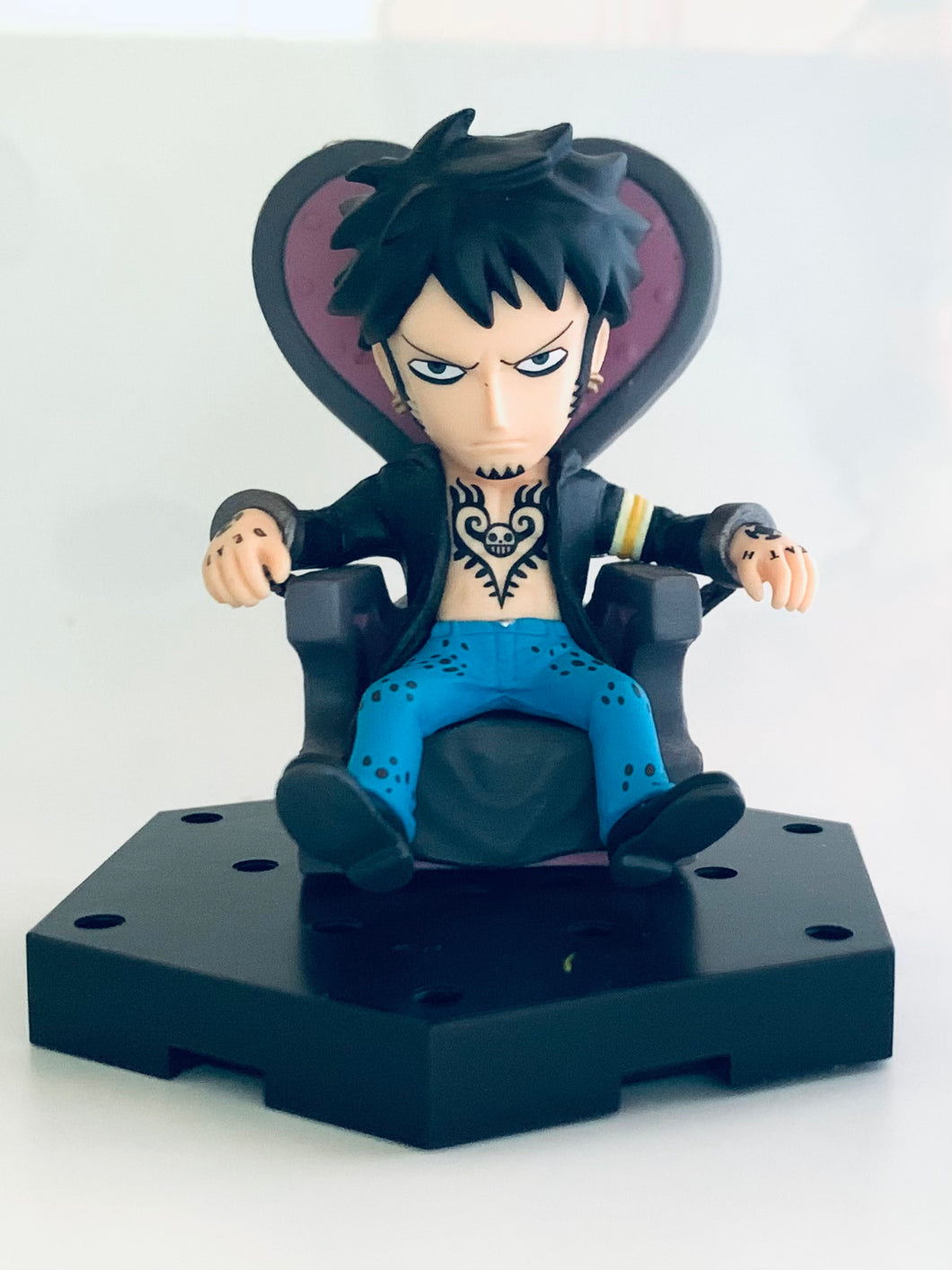 One Piece - Trafalgar Law - Card Stand Figure - Ichiban Kuji OP ~Passionate Bonds Hen~