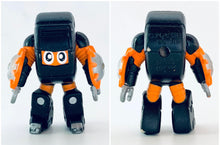 Cargar imagen en el visor de la galería, B-Robo Kabutack - Large Collection - Mini Figures Series - Set of 8
