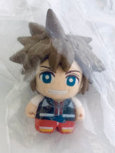 Load image into Gallery viewer, Kingdom Hearts - Sora - Kore Chara! KH - Mini Figure
