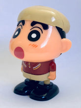 Cargar imagen en el visor de la galería, Crayon Shin-chan - Nohara Shinnosuke - Tokotoko Mainspring Toy Jumping Mascot - Sukiya Uniform ver.
