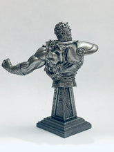Load image into Gallery viewer, Hokuto no Ken - Kenshirou Bust (Silver) - Fist of the North Star Legend of Raoh Chapter of Martyrity - Kaiyodo Figure Collection Part 1
