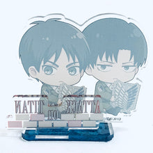 Load image into Gallery viewer, Attack on Titan Season 3 - Eren &amp; Levi - Tight Acrylic Figure (A)
