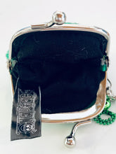 Cargar imagen en el visor de la galería, One Piece - Roronoa Zoro - Gamaguchi - Suede Coin Case
