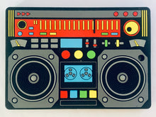 Cargar imagen en el visor de la galería, Radio Cassette Player Pass Case with Reel - Asobi Kakumei 80s Retro Boombox (Black)
