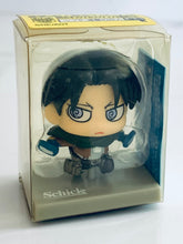 Cargar imagen en el visor de la galería, Attack on Titan - Levi, Hange Zoe &amp; Armin Arlet - Shingeki no Kyojin x Schick Chimi Chara Figure Set
