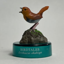 Load image into Gallery viewer, Japanese robin (Larvivora akahige) - Mini Figure - Bottle Cap - Cuchiwaii
