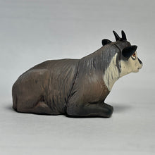 Load image into Gallery viewer, Japanese serow - Trading Figure - Miniature - 011C - Cuchiwaii
