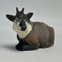 Load image into Gallery viewer, Japanese serow - Trading Figure - Miniature - 011C - Cuchiwaii
