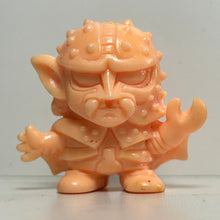 Load image into Gallery viewer, Kamen Rider - Ganikoumoru - Eraser Figure - Keshigomu - Cuchiwaii
