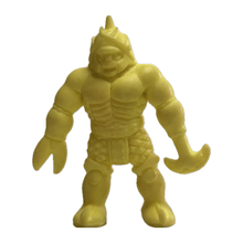 Cargar imagen en el visor de la galería, Kinnikuman - Black Killer - Eraser Mini Figure - Yellow ver. (137) - Cuchiwaii
