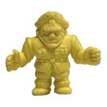 Cargar imagen en el visor de la galería, Kinnikuman - Brocken Jr. - Chibi Eraser - Keshi - Yellow - Cuchiwaii
