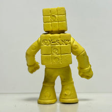 Cargar imagen en el visor de la galería, Kinnikuman - Cubeman - Eraser Figure - Keshi - Yellow - Cuchiwaii

