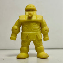 Cargar imagen en el visor de la galería, Kinnikuman - Hunting - Eraser Mini Figure - Yellow ver. (169) - Cuchiwaii

