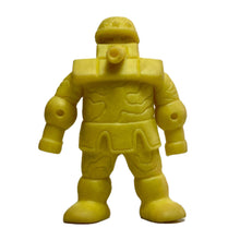 Cargar imagen en el visor de la galería, Kinnikuman - Hunting - Eraser Mini Figure - Yellow ver. (169) - Cuchiwaii
