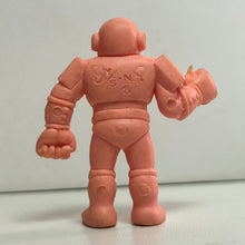 Load image into Gallery viewer, Kinnikuman - Iron Commando - Eraser Mini Figure (141) - Cuchiwaii
