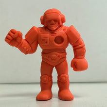 Cargar imagen en el visor de la galería, Kinnikuman - Iron Commando - Eraser Mini Figure - Orange ver. (141) - Cuchiwaii
