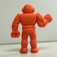 Cargar imagen en el visor de la galería, Kinnikuman - Iron Commando - Eraser Mini Figure - Orange ver. (141) - Cuchiwaii
