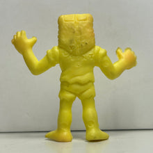 Cargar imagen en el visor de la galería, Kinnikuman - King Cobra - Eraser Mini Figure - Yellow ver. (36) - Cuchiwaii
