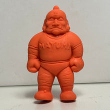 Cargar imagen en el visor de la galería, Kinnikuman - Mayumi Kinniku (A - Mayumi t-shirt) - Eraser Figure - Orange ver. (2) - Cuchiwaii
